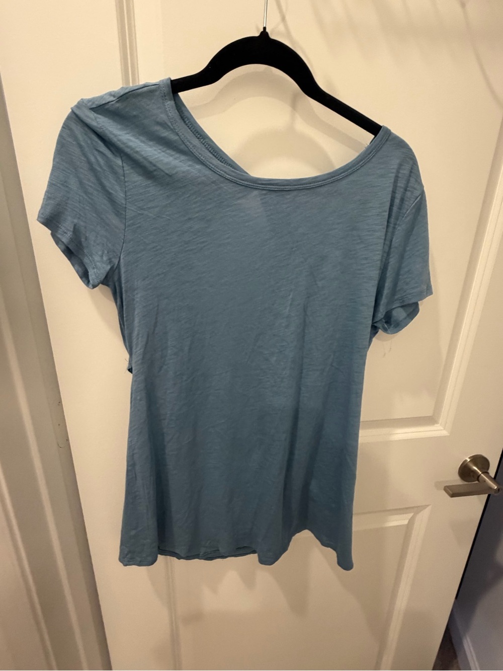 Women's Sky Blue Scoop Neck Short Sleeve Tee
